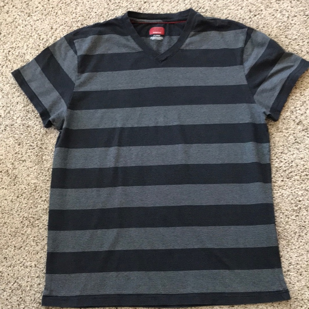 Alfani t-shirt